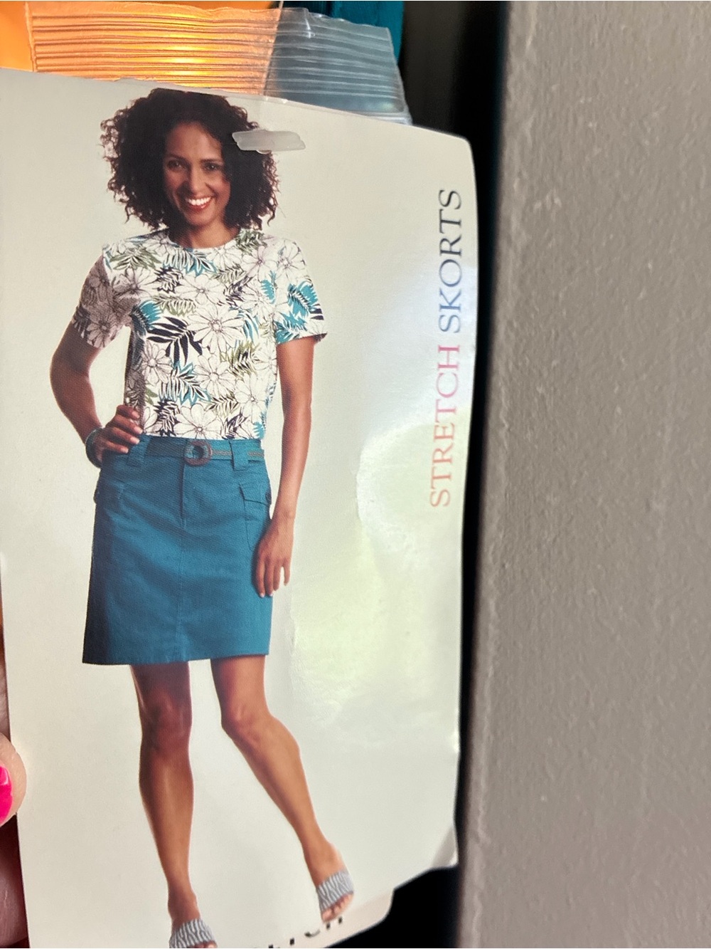 New: Stretch Teal Utility Skort with Belt Loop Detail - Picture 2 of 4
